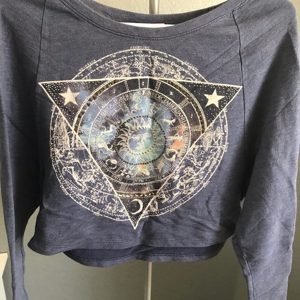 Cropped sweater.